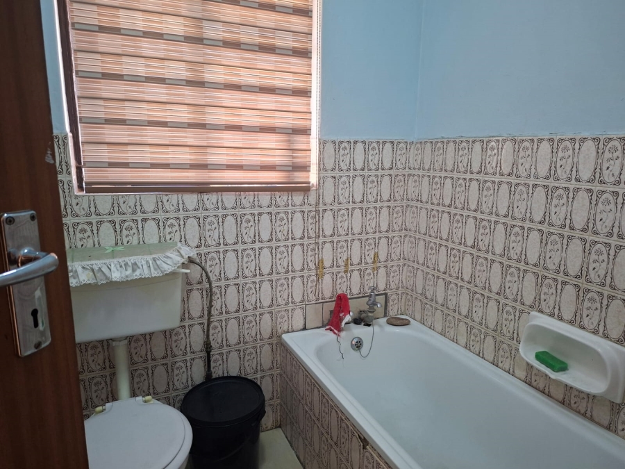 4 Bedroom Property for Sale in Pioneer Park KwaZulu-Natal