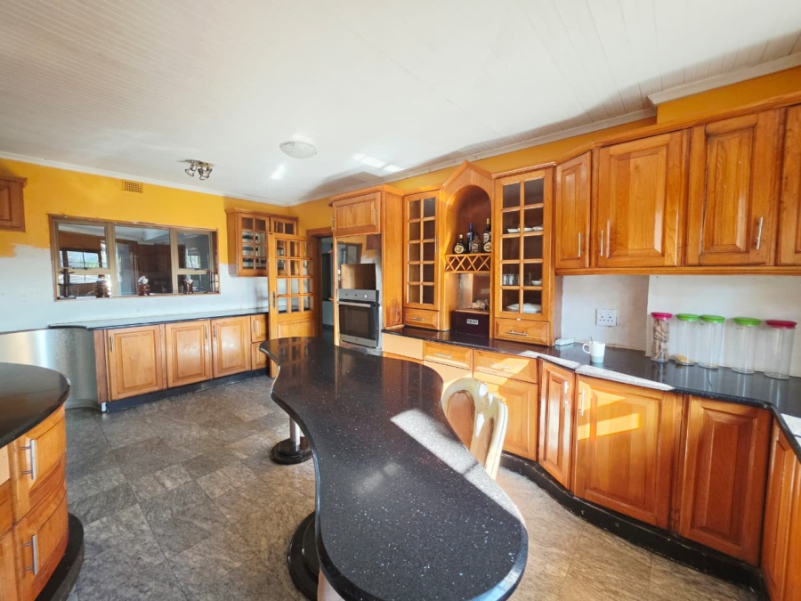 7 Bedroom Property for Sale in Fairview KwaZulu-Natal