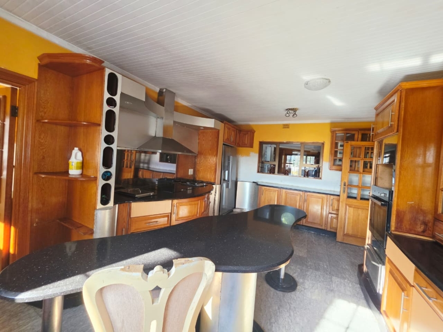 7 Bedroom Property for Sale in Fairview KwaZulu-Natal