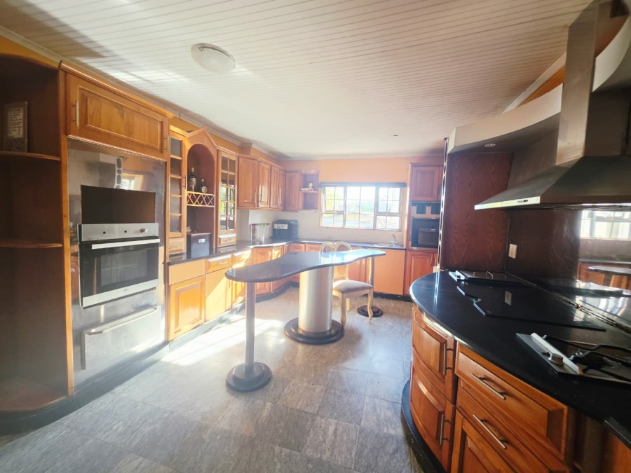 7 Bedroom Property for Sale in Fairview KwaZulu-Natal