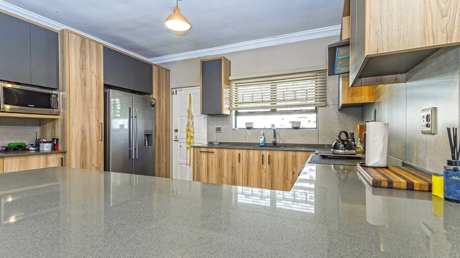 4 Bedroom Property for Sale in Everton KwaZulu-Natal