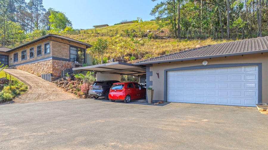 4 Bedroom Property for Sale in Everton KwaZulu-Natal