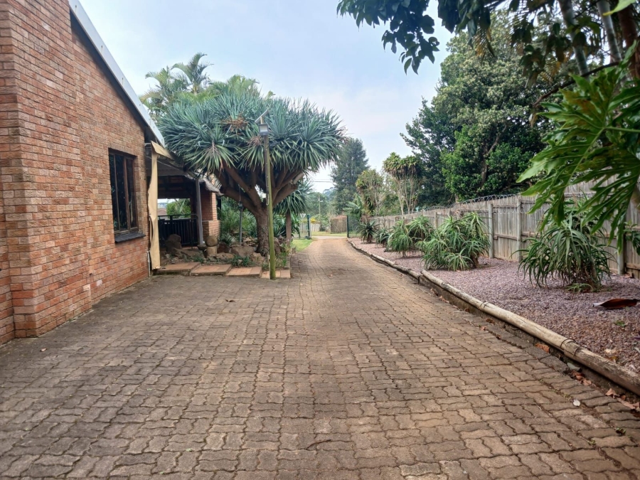 To Let 3 Bedroom Property for Rent in Crestholme KwaZulu-Natal