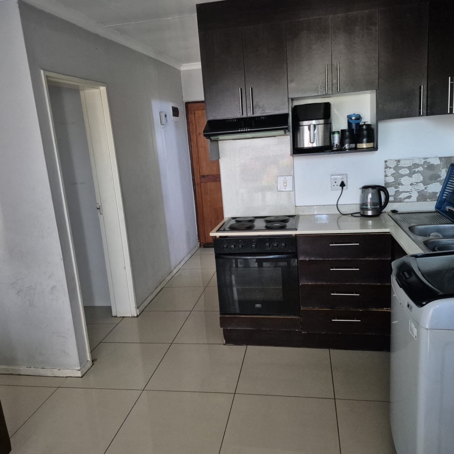 2 Bedroom Property for Sale in Umkumbaan KwaZulu-Natal