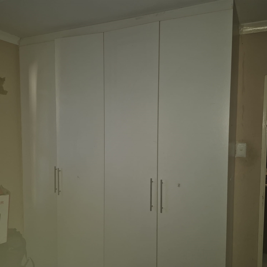 2 Bedroom Property for Sale in Umkumbaan KwaZulu-Natal