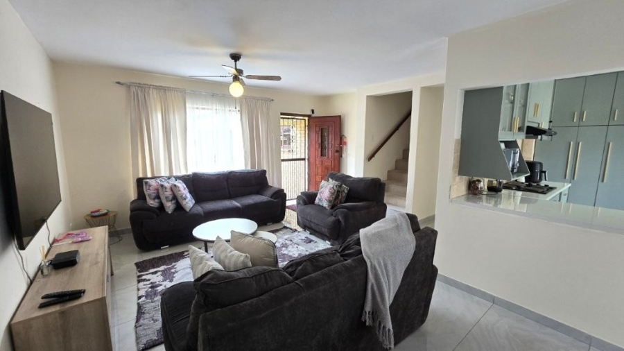 2 Bedroom Property for Sale in Pinetown KwaZulu-Natal