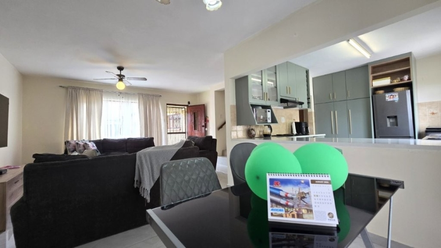 2 Bedroom Property for Sale in Pinetown KwaZulu-Natal