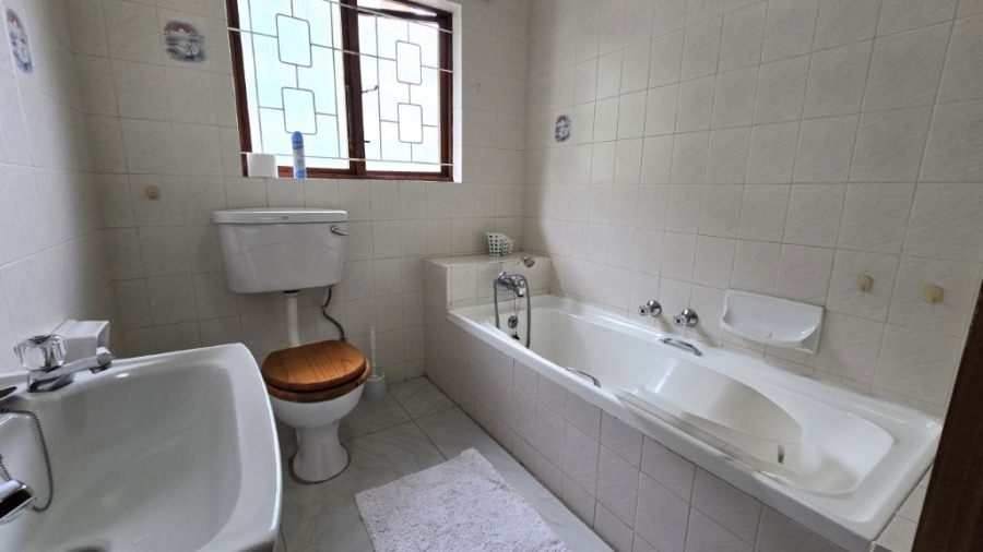 2 Bedroom Property for Sale in Pinetown KwaZulu-Natal