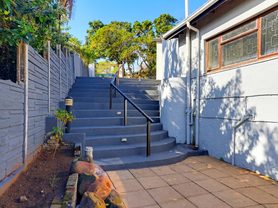 4 Bedroom Property for Sale in Sheffield Beach KwaZulu-Natal