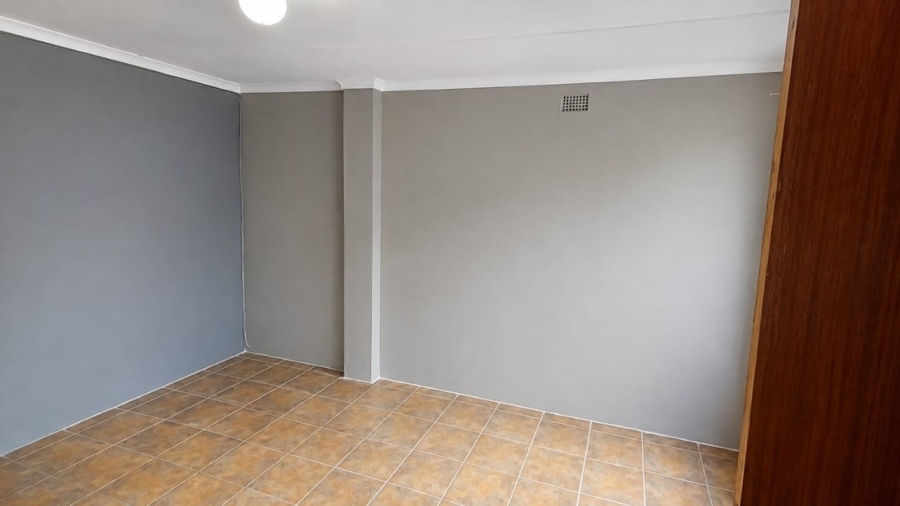 To Let 1 Bedroom Property for Rent in Glen Ashley KwaZulu-Natal