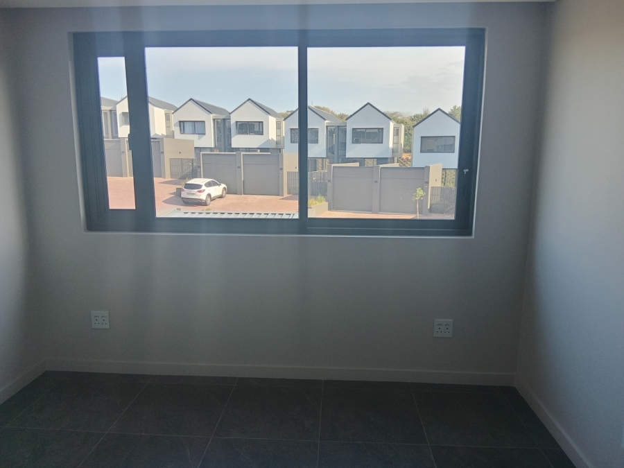 3 Bedroom Property for Sale in Elaleni Coastal Forest Estate KwaZulu-Natal