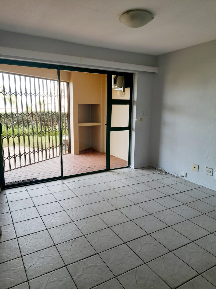 2 Bedroom Property for Sale in Umhlanga KwaZulu-Natal
