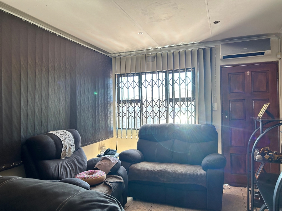 3 Bedroom Property for Sale in Brackenham KwaZulu-Natal