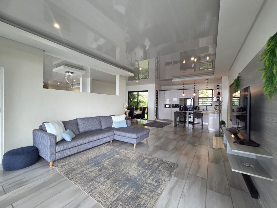 5 Bedroom Property for Sale in Ballito Central KwaZulu-Natal
