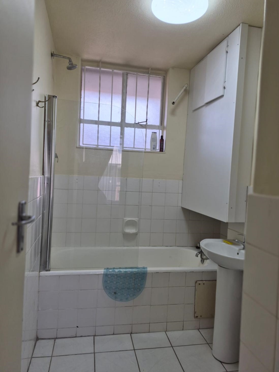 2 Bedroom Property for Sale in Windermere KwaZulu-Natal