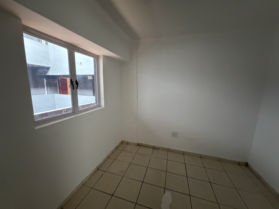 2 Bedroom Property for Sale in Parkside KwaZulu-Natal