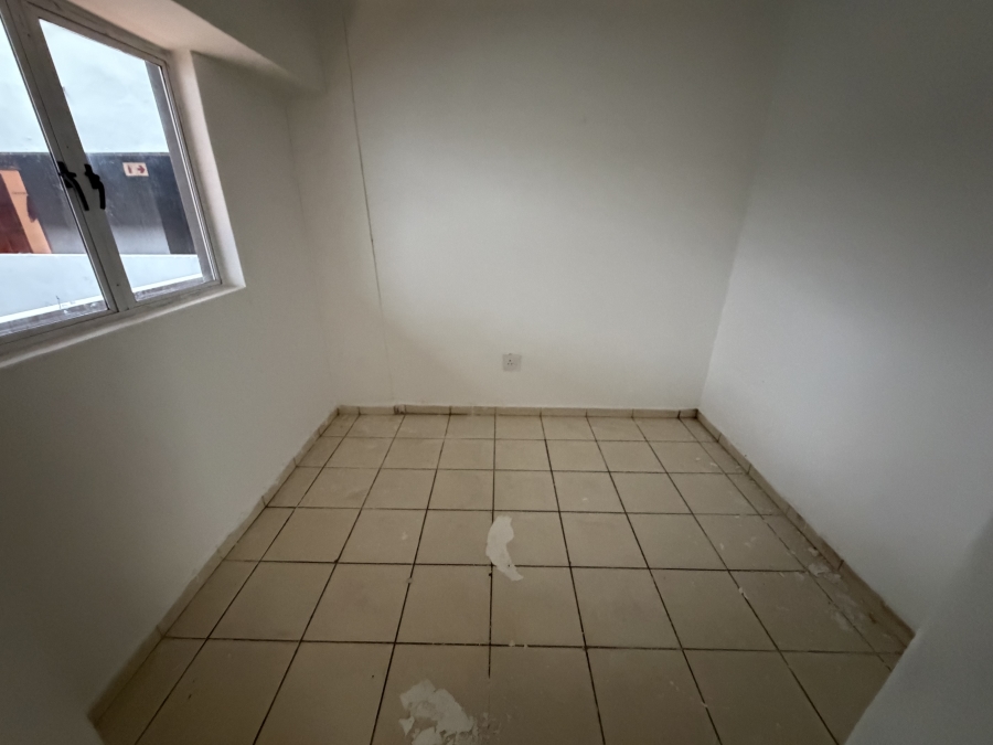 2 Bedroom Property for Sale in Parkside KwaZulu-Natal
