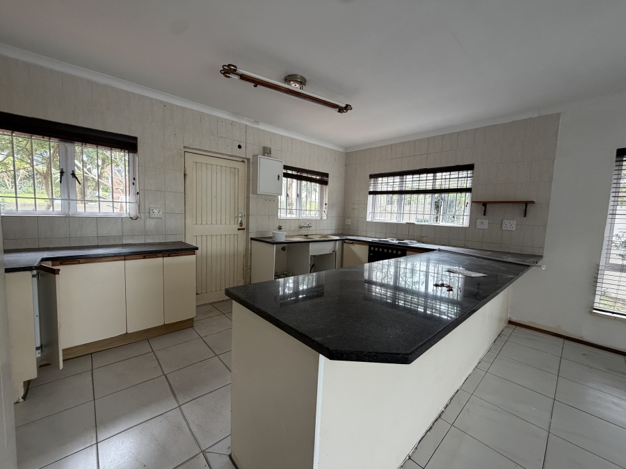 4 Bedroom Property for Sale in Ballito Central KwaZulu-Natal