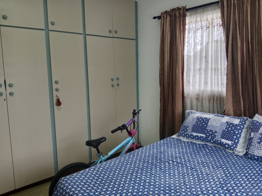 3 Bedroom Property for Sale in Newholme KwaZulu-Natal