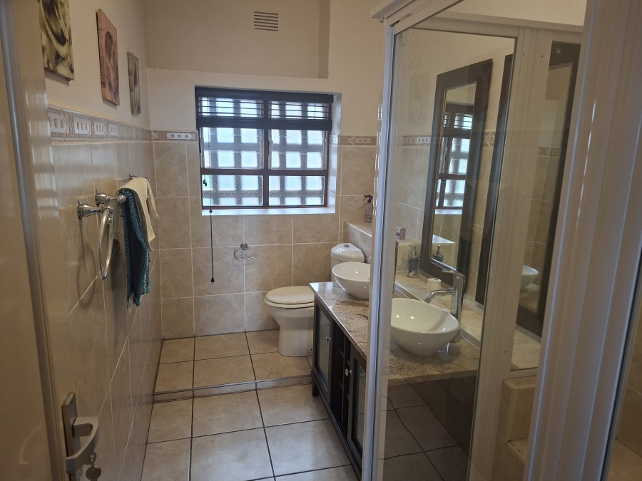 3 Bedroom Property for Sale in Uvongo Beach KwaZulu-Natal