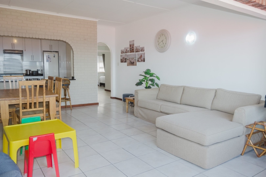 3 Bedroom Property for Sale in Scottburgh Central KwaZulu-Natal