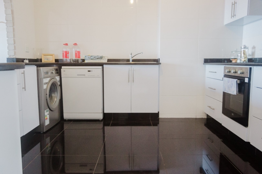 3 Bedroom Property for Sale in Scottburgh Central KwaZulu-Natal