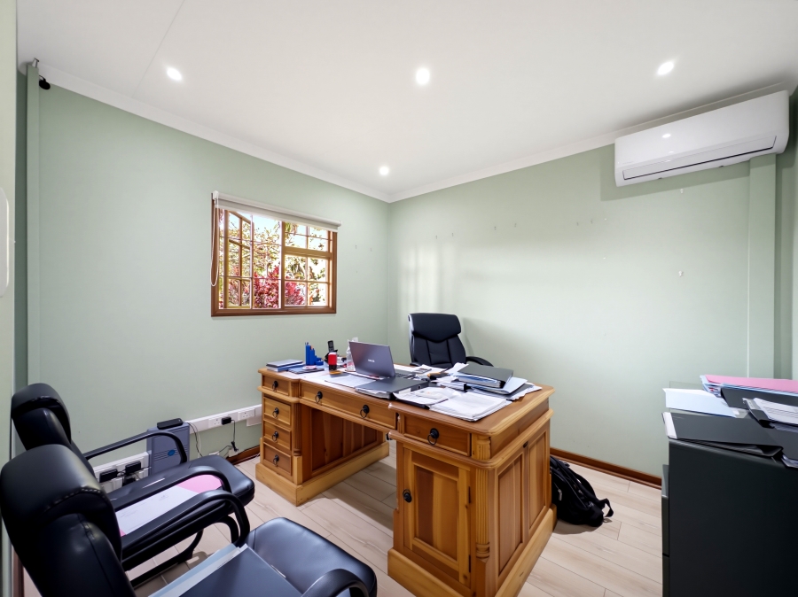 3 Bedroom Property for Sale in Park Hill KwaZulu-Natal