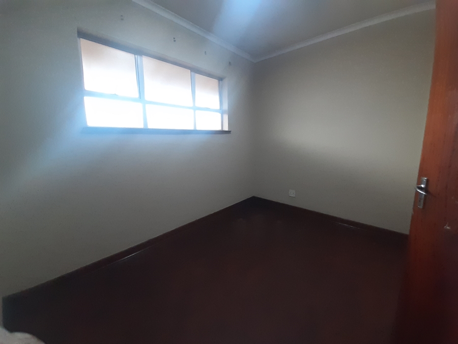 To Let 2 Bedroom Property for Rent in Montclair KwaZulu-Natal