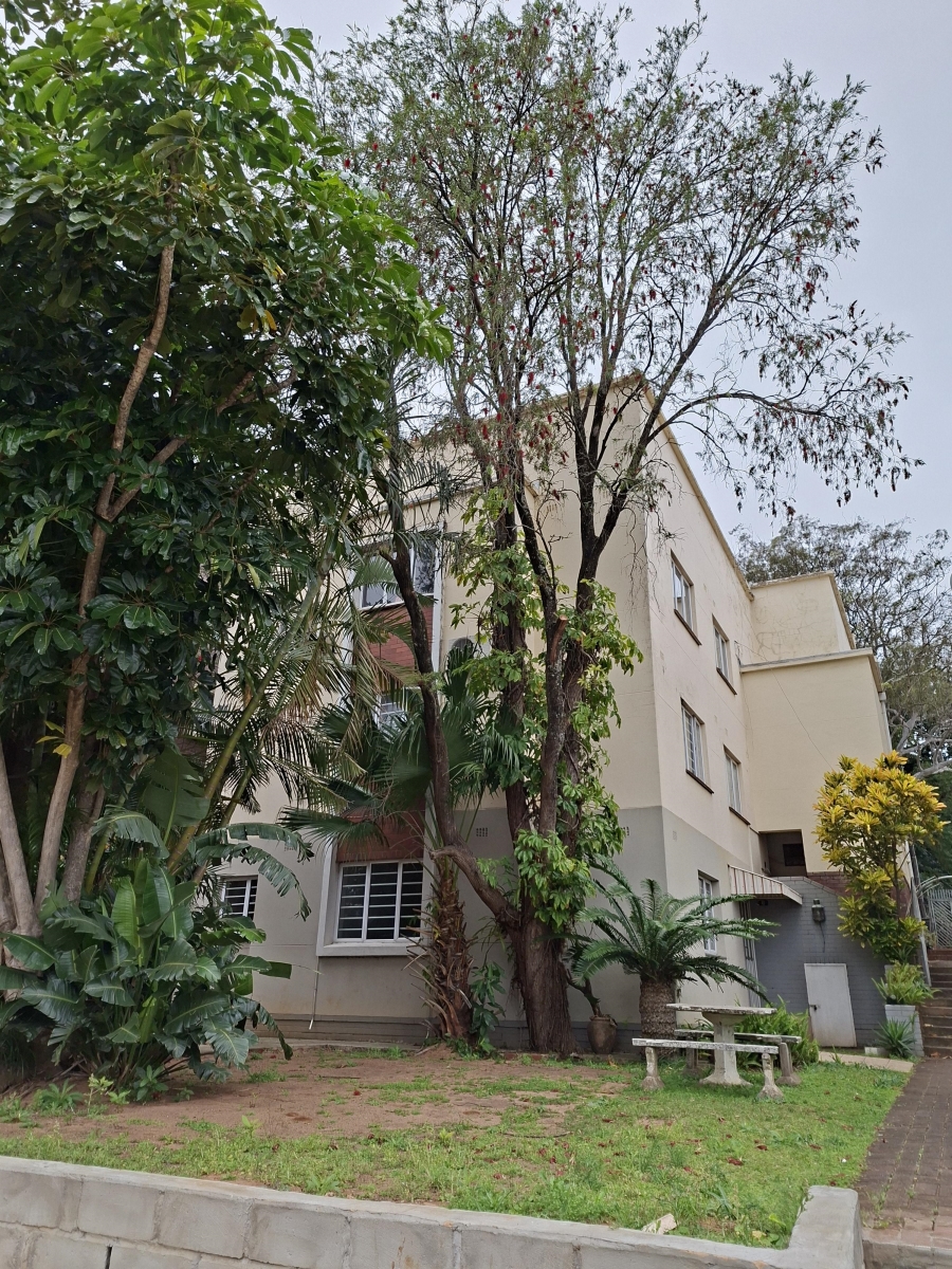 To Let 2 Bedroom Property for Rent in Essenwood KwaZulu-Natal