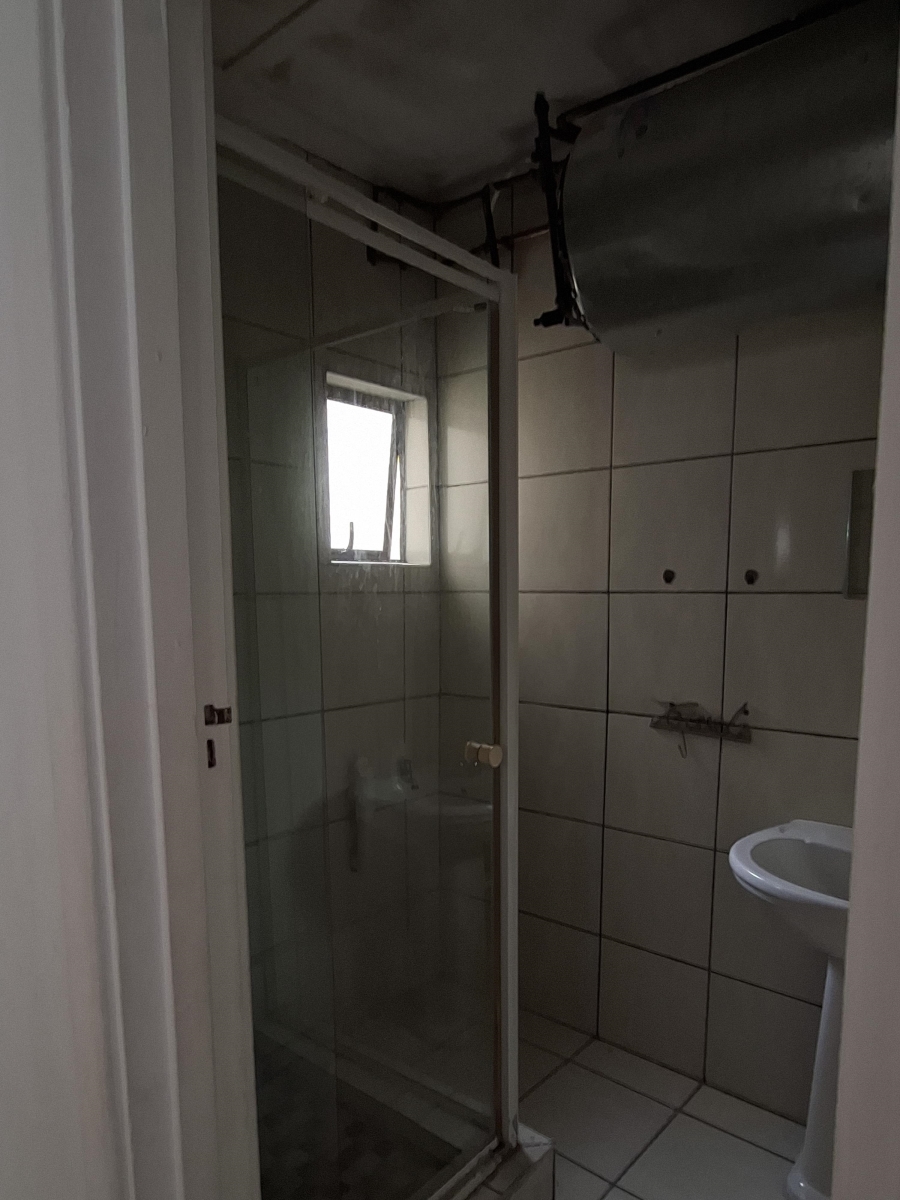 To Let 2 Bedroom Property for Rent in Essenwood KwaZulu-Natal