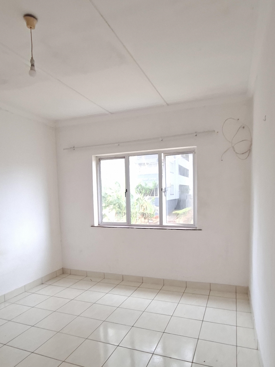 To Let 2 Bedroom Property for Rent in Essenwood KwaZulu-Natal