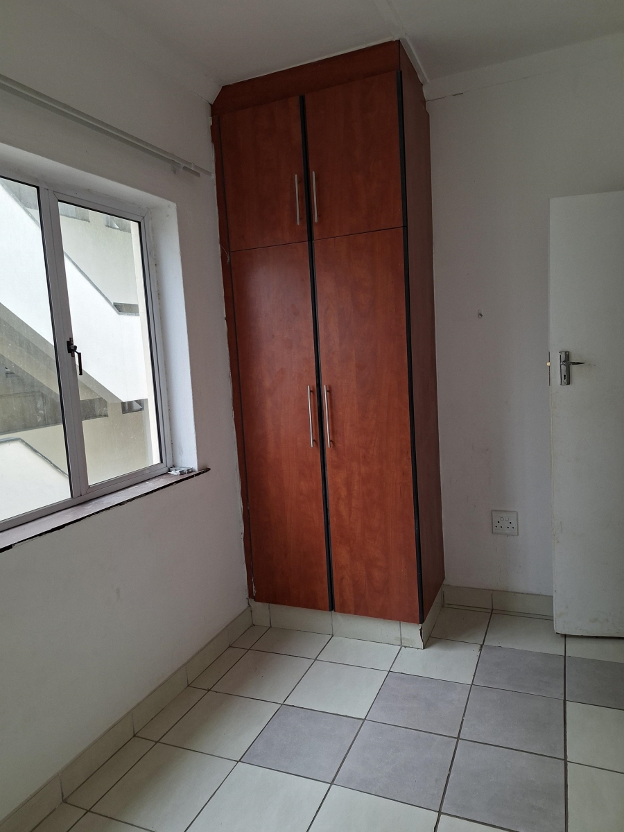To Let 2 Bedroom Property for Rent in Essenwood KwaZulu-Natal