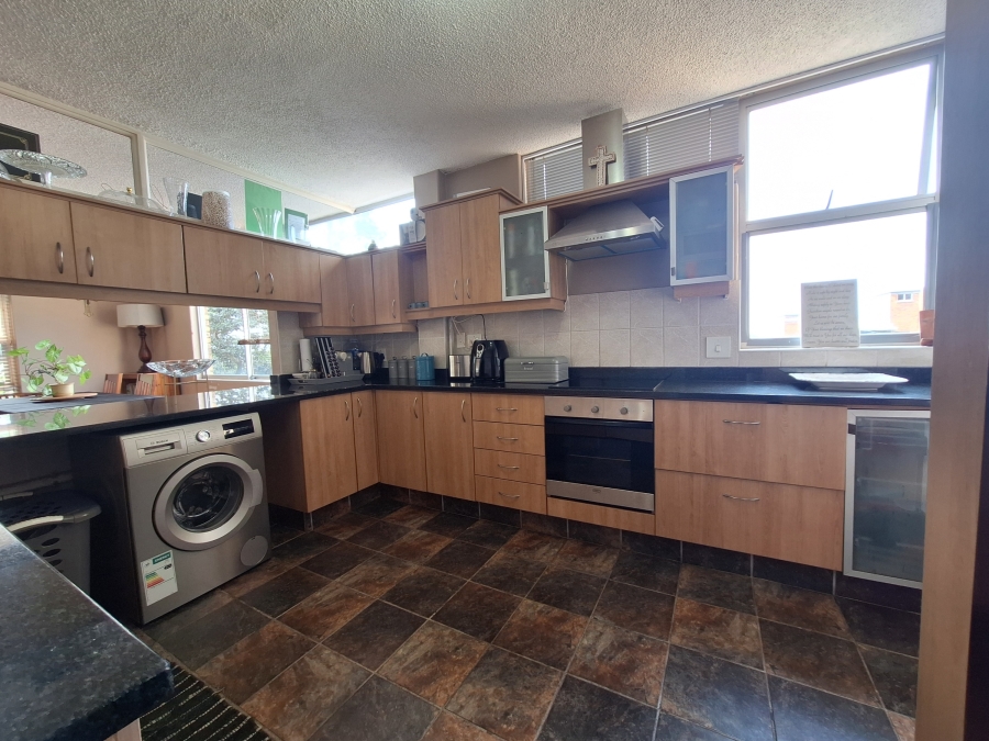 3 Bedroom Property for Sale in Glenwood KwaZulu-Natal