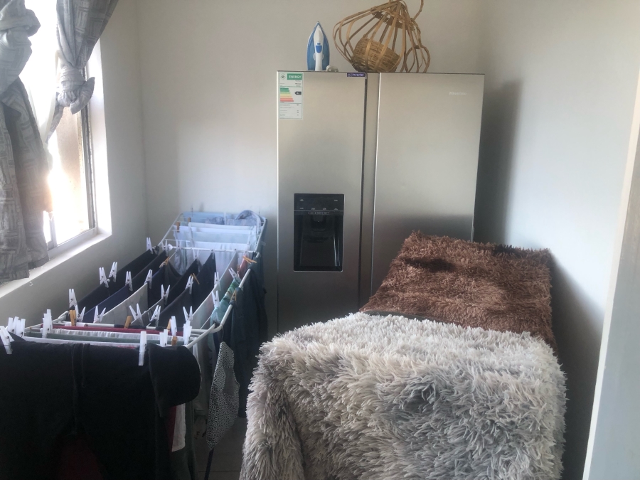 2 Bedroom Property for Sale in Amanzimtoti KwaZulu-Natal