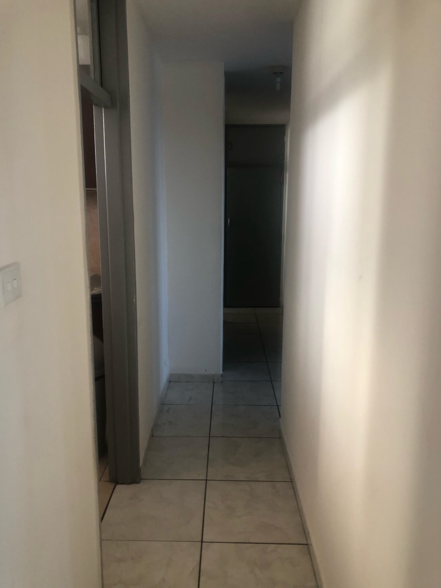 2 Bedroom Property for Sale in Amanzimtoti KwaZulu-Natal