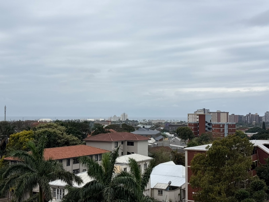 To Let 3 Bedroom Property for Rent in Essenwood KwaZulu-Natal