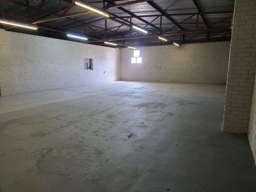 To Let Commercial Property for Rent in Newcastle KwaZulu-Natal