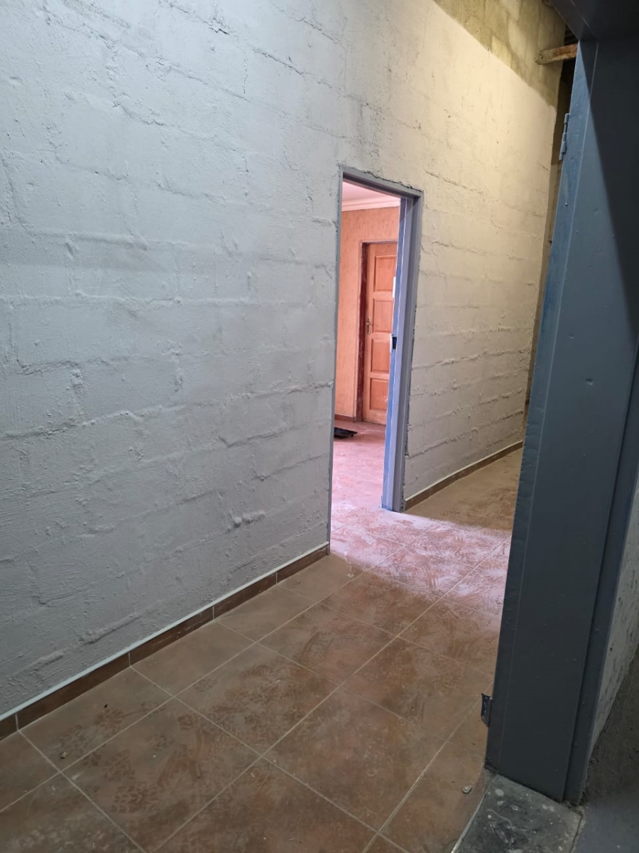 To Let Commercial Property for Rent in Newcastle KwaZulu-Natal
