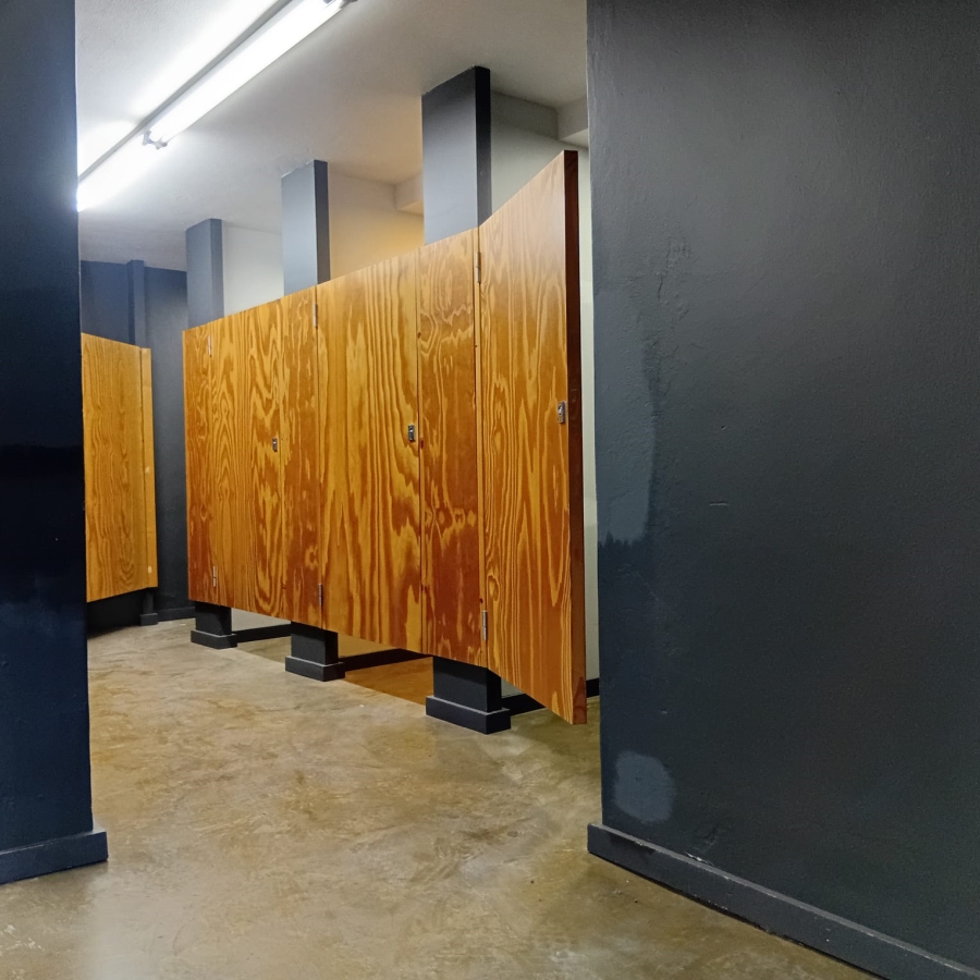 To Let Commercial Property for Rent in Windermere KwaZulu-Natal