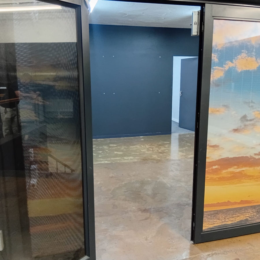 To Let Commercial Property for Rent in Windermere KwaZulu-Natal