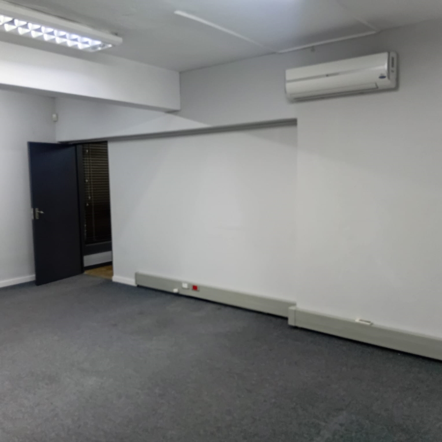 To Let Commercial Property for Rent in Windermere KwaZulu-Natal