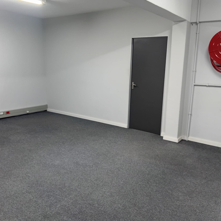 To Let Commercial Property for Rent in Windermere KwaZulu-Natal