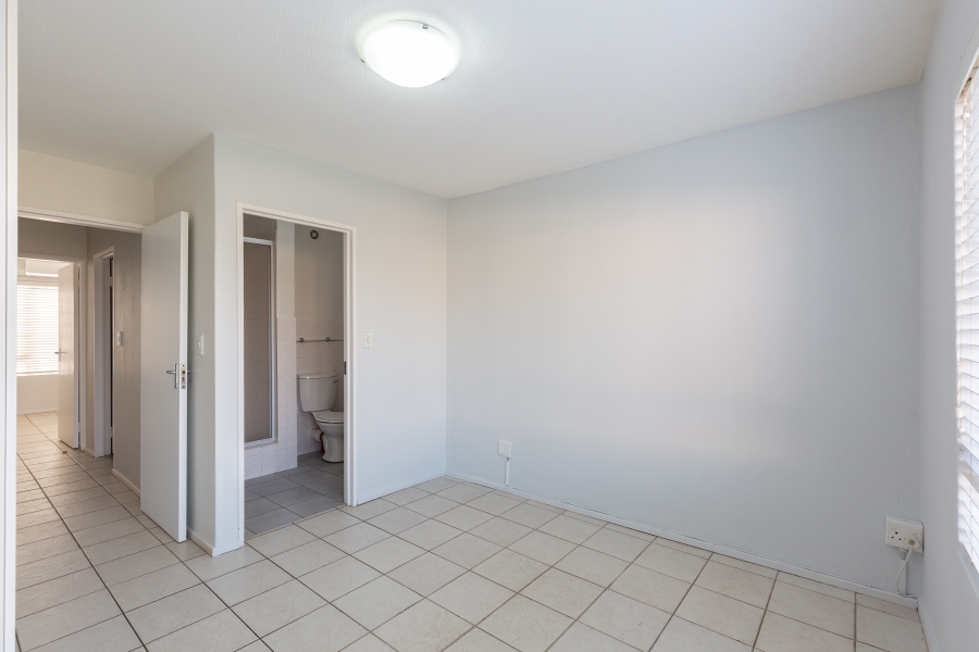2 Bedroom Property for Sale in Umhlanga KwaZulu-Natal