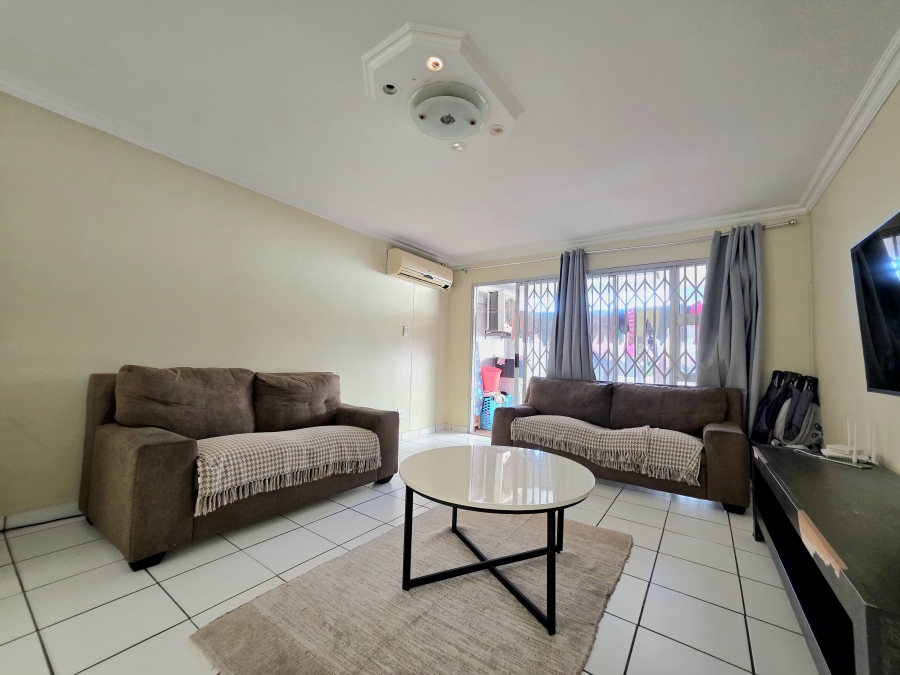 3 Bedroom Property for Sale in Amanzimtoti KwaZulu-Natal