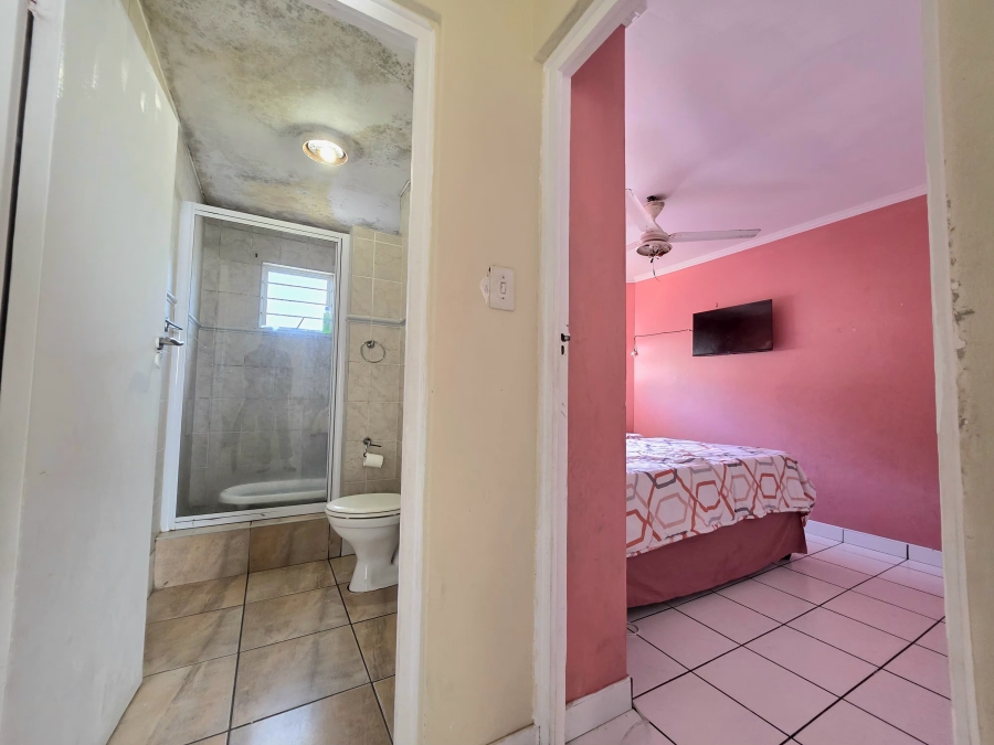 3 Bedroom Property for Sale in Amanzimtoti KwaZulu-Natal