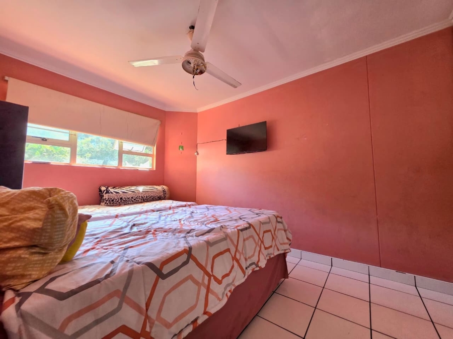 3 Bedroom Property for Sale in Amanzimtoti KwaZulu-Natal