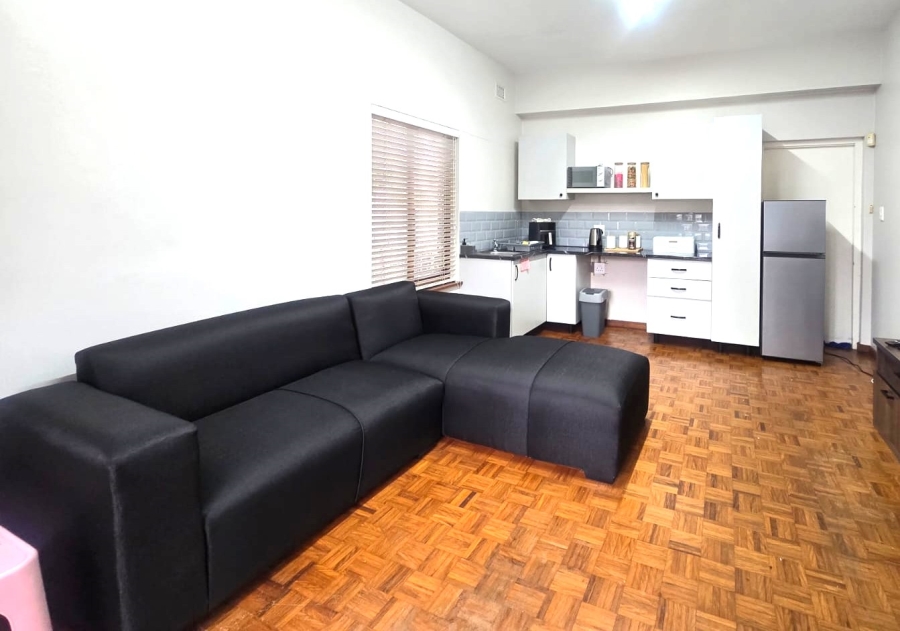 To Let 2 Bedroom Property for Rent in Durban North KwaZulu-Natal