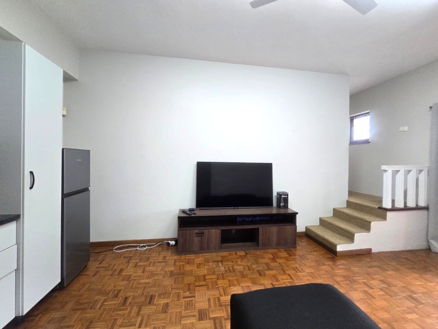 To Let 2 Bedroom Property for Rent in Durban North KwaZulu-Natal