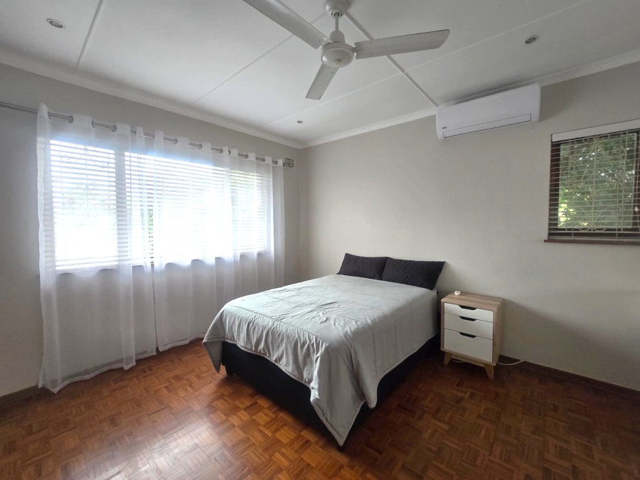 To Let 2 Bedroom Property for Rent in Durban North KwaZulu-Natal