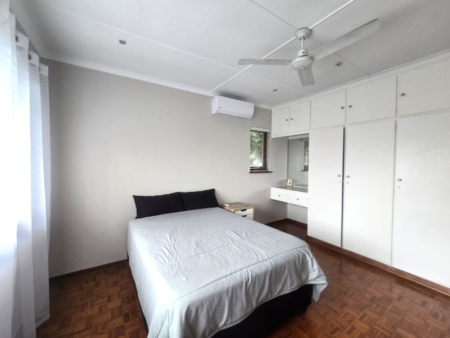 To Let 2 Bedroom Property for Rent in Durban North KwaZulu-Natal